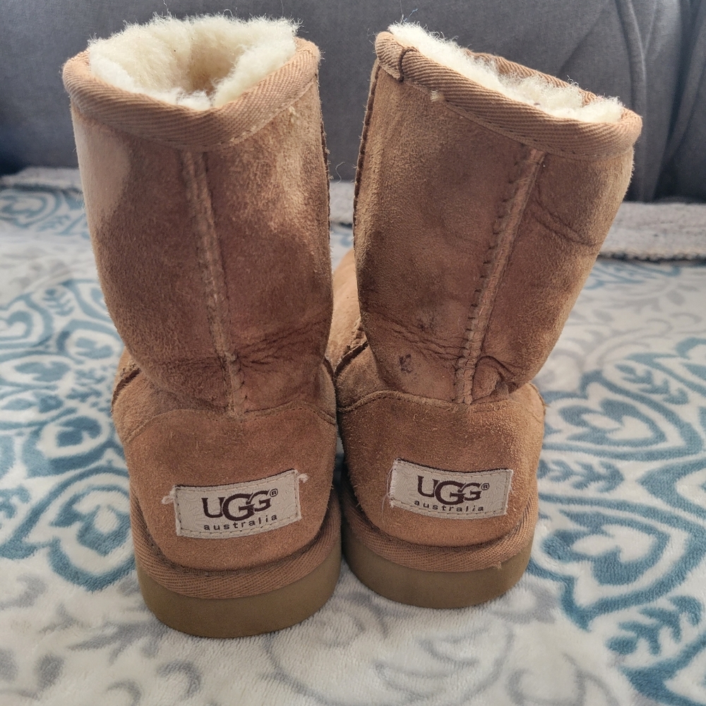 UGG boots- Girls size 1